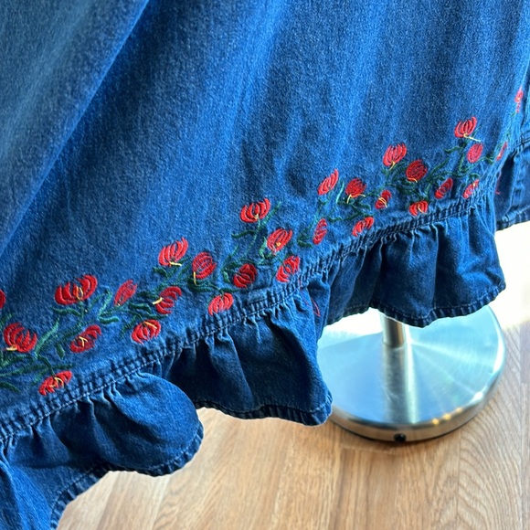 Jane Ashley Blue Maxi Skirt with Red Floral Embroidery - Picture 3 of 16